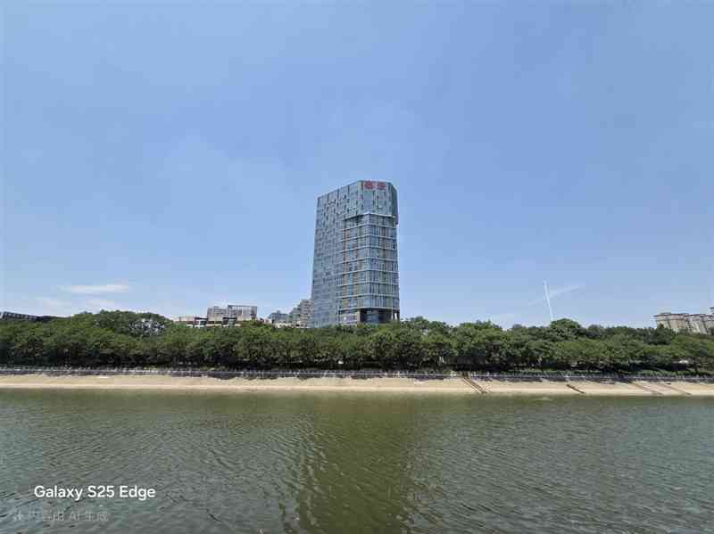 三星Galaxy S25 Edge全面评测：重新定义轻薄旗舰的标杆