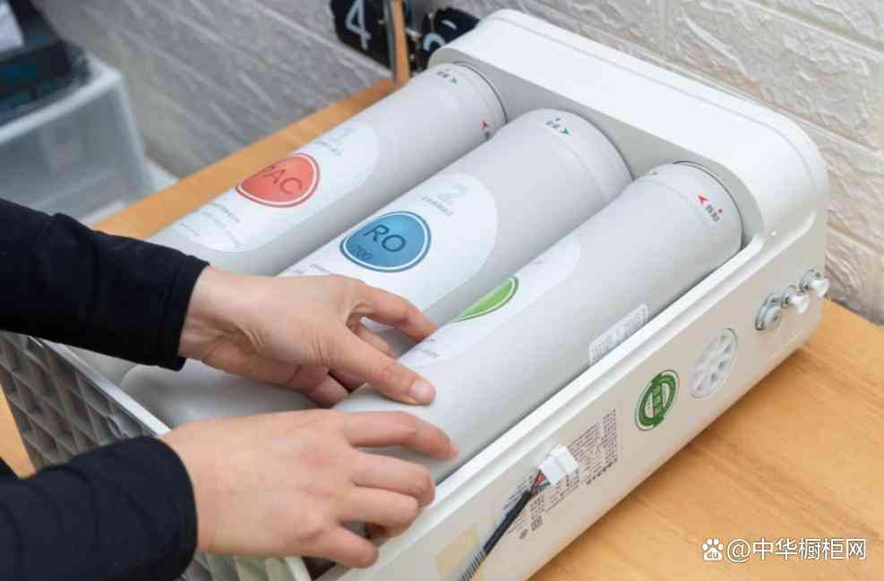 美的净水器怎么样 哪个牌子的净水器好？美的，沁园还是AO史密斯？看完再买不迟