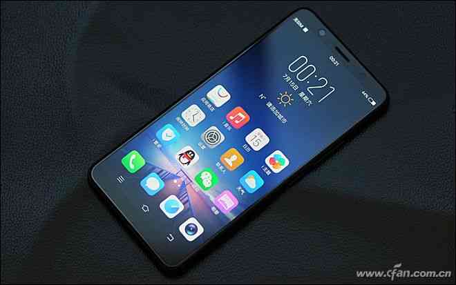 vivo X20全面评测:2998元全面屏新秀是否值得入手? vivo X20全面评测:2998元全面屏新秀是否值得入手?