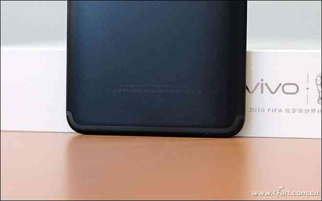 vivo X20全面评测:2998元全面屏新秀是否值得入手? vivo X20全面评测:2998元全面屏新秀是否值得入手?