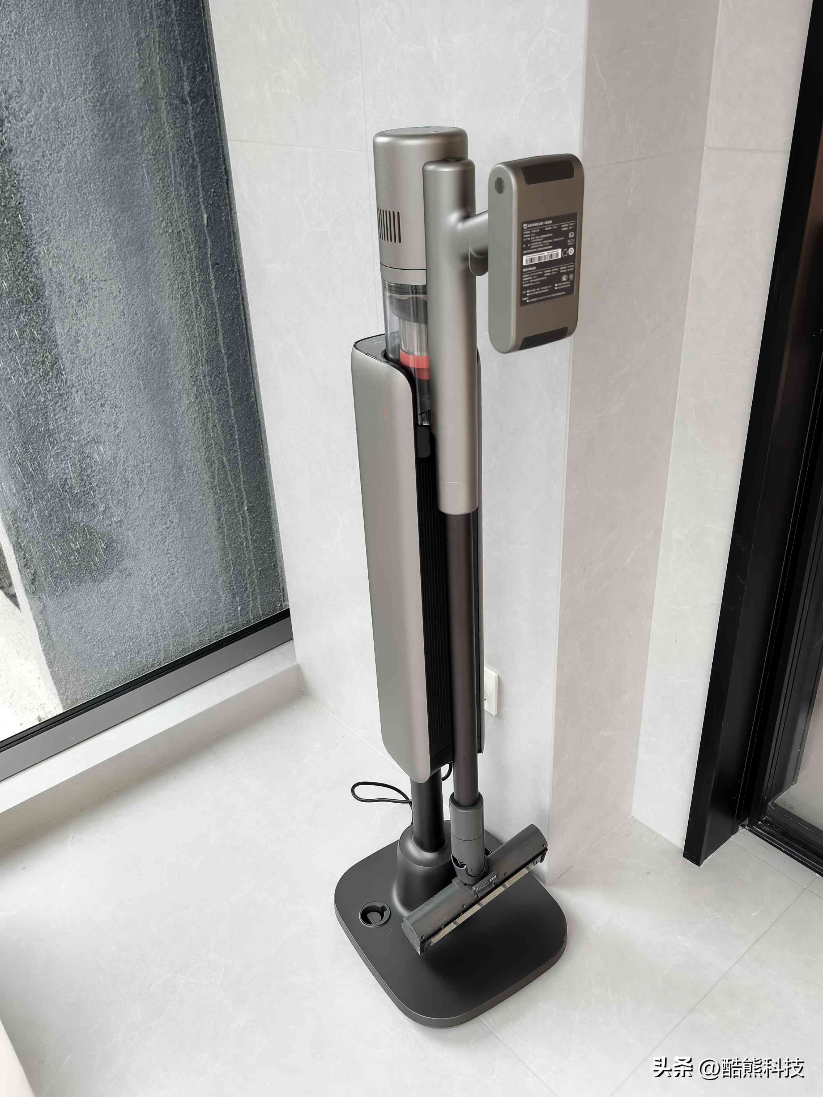 酷熊怎么样 懒人狂喜！3个月不用倒灰的吸尘器到底有多牛？