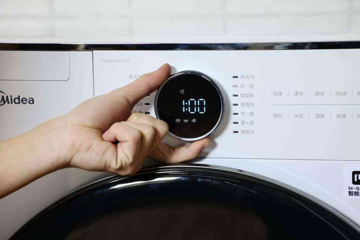 美的洗衣机怎么样 洗衣机哪个牌子好？海尔，小天鹅还是美的？了解后下单也不迟