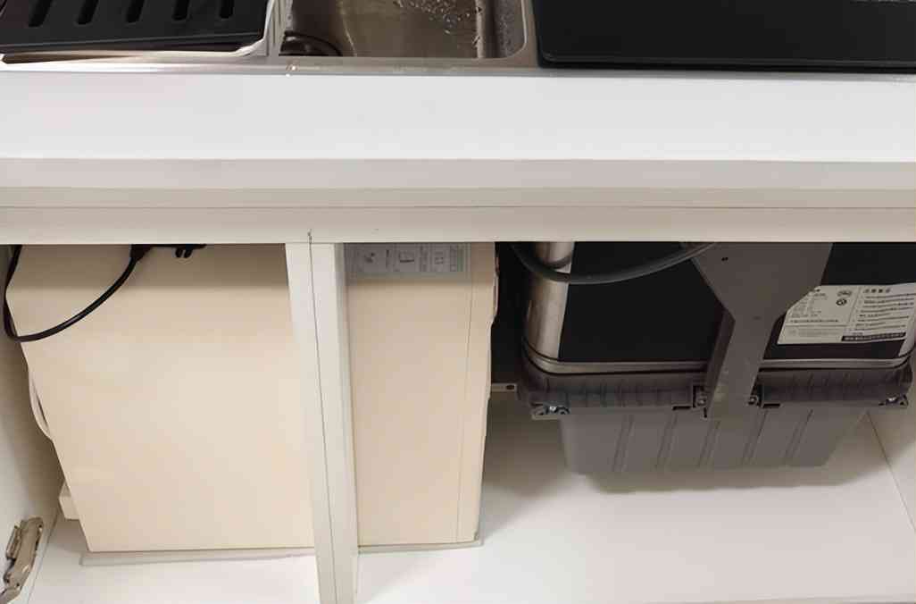 安吉尔净水器怎么样 宫菱，小米，安吉尔家用净水器怎么样？如何选实测PK一看便知