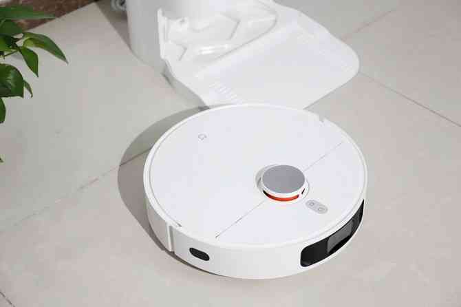 小米扫地机器人深度评测：一站式吸尘清洁全能体验