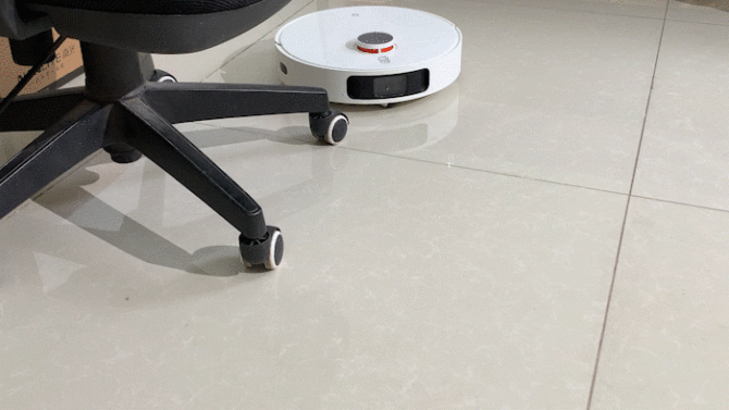 小米扫地机器人深度评测：一站式吸尘清洁全能体验