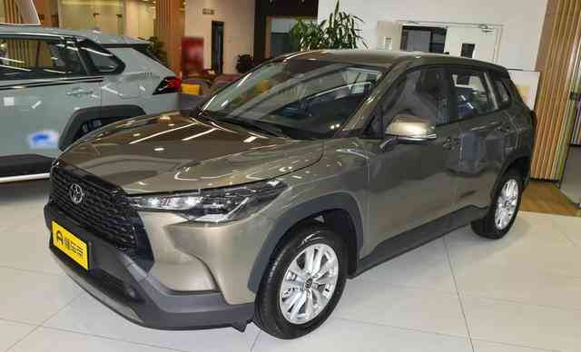 丰田混动怎么样 丰田双擎真的省心省油？老车主5万公里吐槽：6个硬伤忍不了