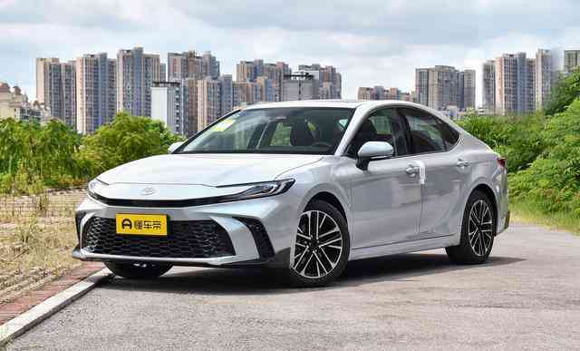 丰田混动怎么样 丰田双擎真的省心省油？老车主5万公里吐槽：6个硬伤忍不了