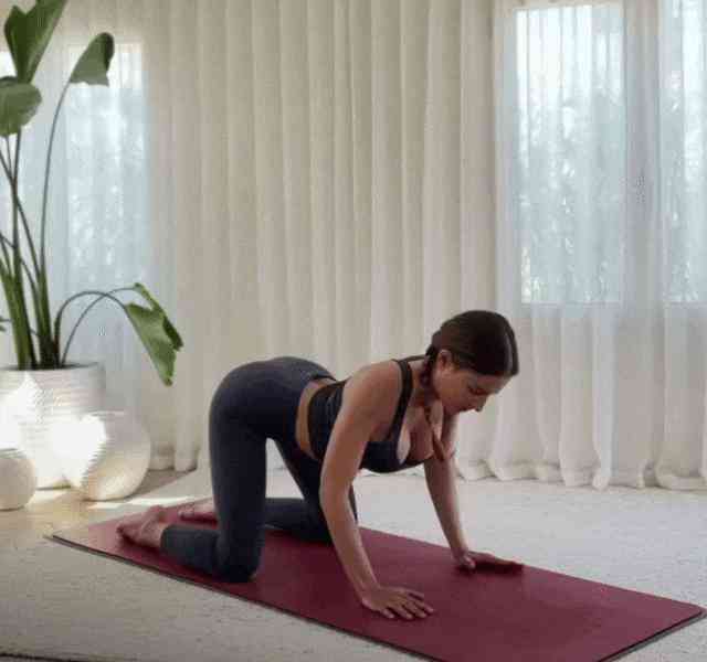 每日瑜伽app怎么样 适合40-50岁女性每天练习的9个瑜伽动作，简单效果好