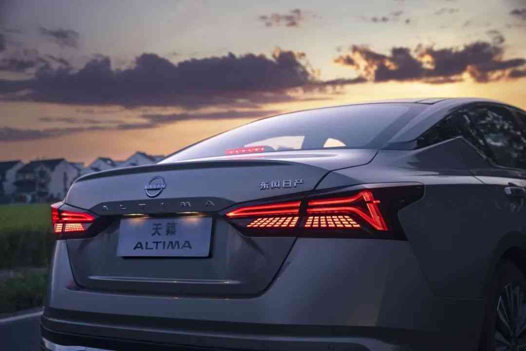 天籁怎么样值得买吗 深度分析 全新天籁到底值不值得买