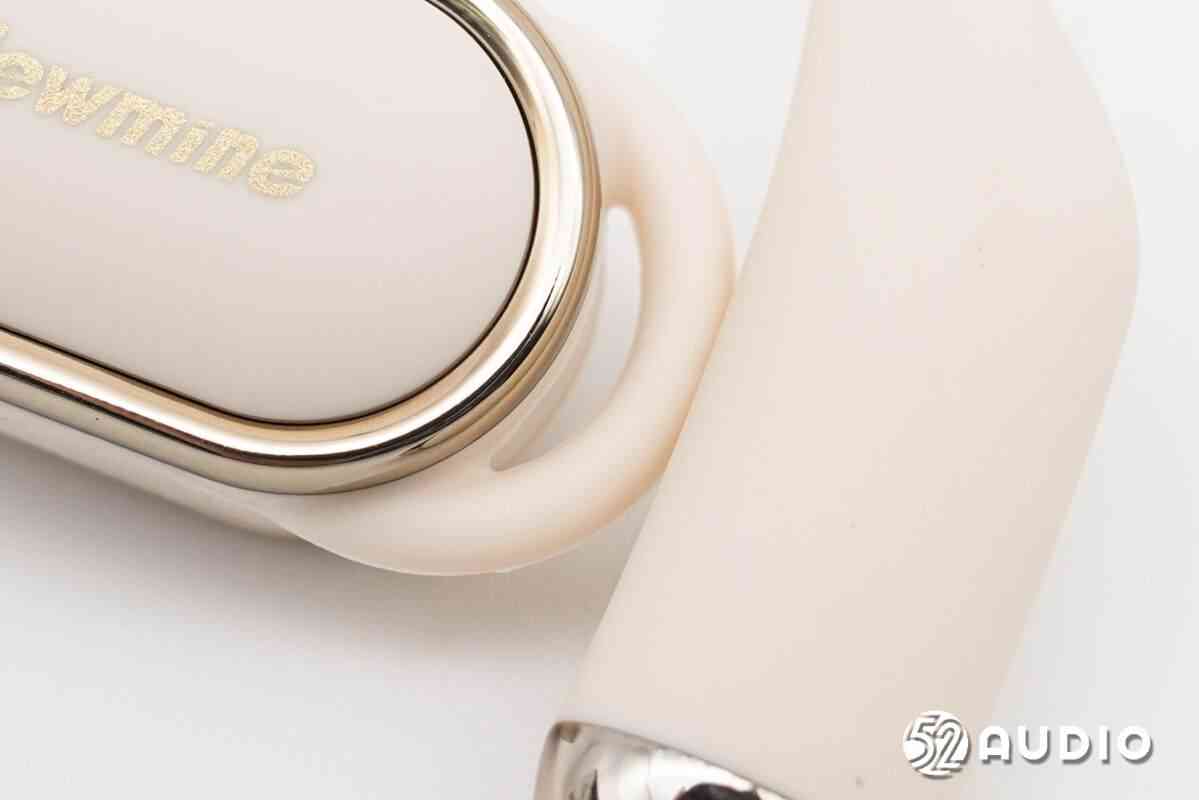 纽曼LY50 AI翻译耳机深度拆解:139种语言同传黑科技揭秘 纽曼LY50 AI翻译耳机深度拆解:139种语言同传黑科技揭秘