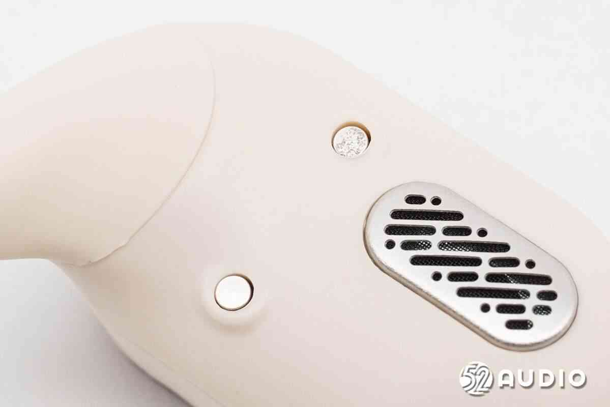 纽曼LY50 AI翻译耳机深度拆解:139种语言同传黑科技揭秘 纽曼LY50 AI翻译耳机深度拆解:139种语言同传黑科技揭秘