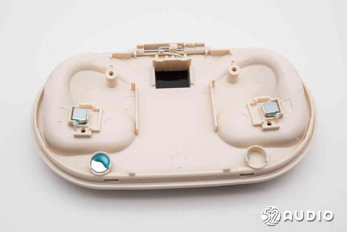 纽曼LY50 AI翻译耳机深度拆解:139种语言同传黑科技揭秘 纽曼LY50 AI翻译耳机深度拆解:139种语言同传黑科技揭秘