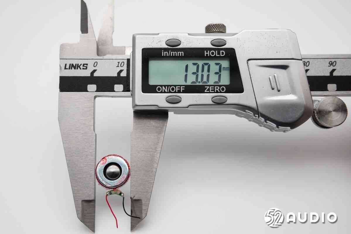 纽曼LY50 AI翻译耳机深度拆解:139种语言同传黑科技揭秘 纽曼LY50 AI翻译耳机深度拆解:139种语言同传黑科技揭秘