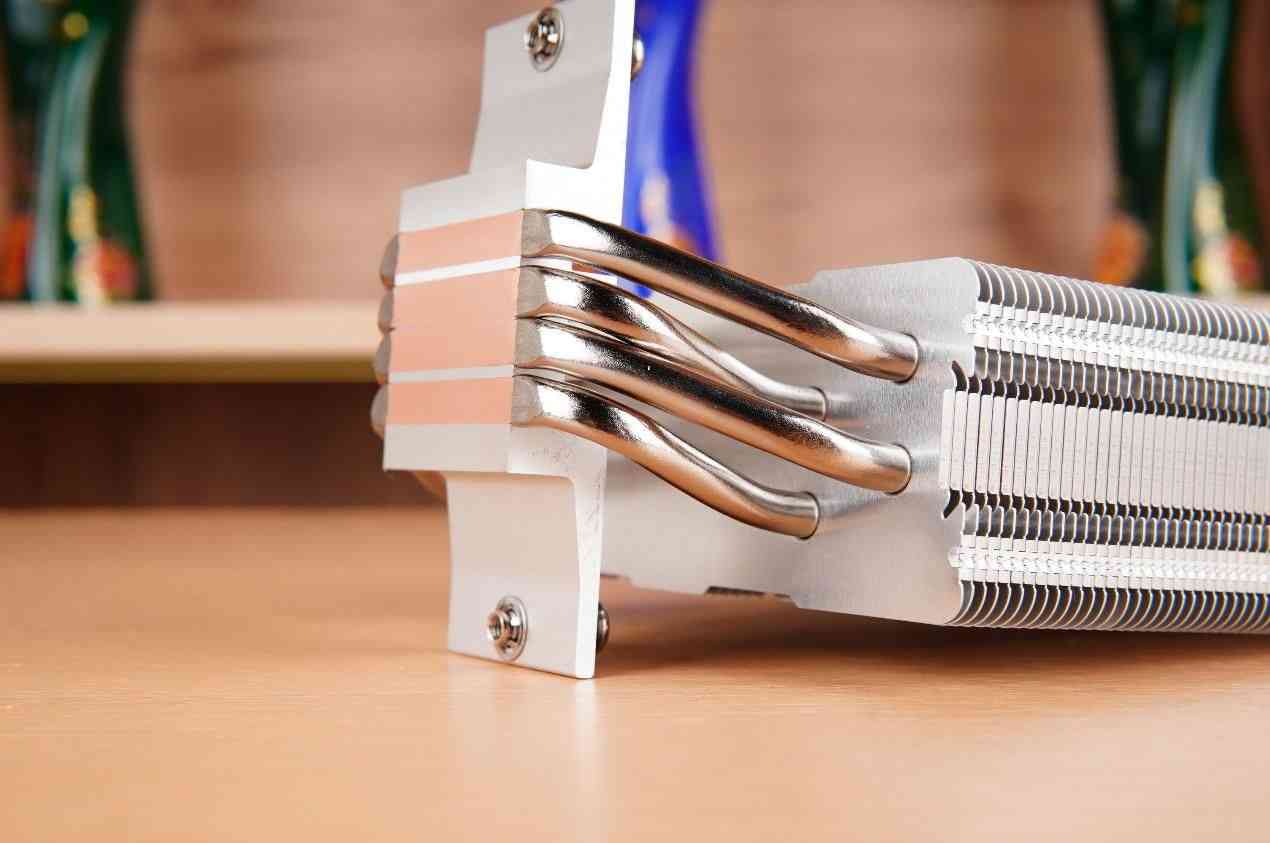 玄冰400怎么样 百元王者回归？九州风神玄冰400幻彩V5性能实测