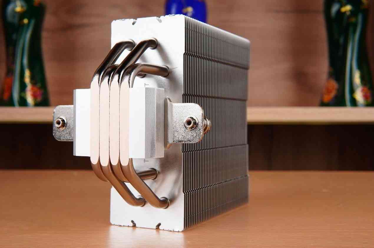 玄冰400怎么样 百元王者回归？九州风神玄冰400幻彩V5性能实测