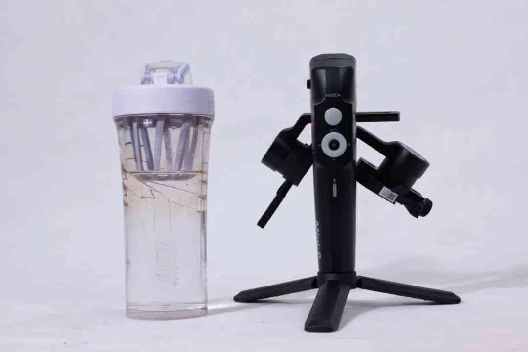 魔爪稳定器怎么样 不测不知道,魔爪MINI-P三合一稳定器,居然这么好用 魔爪稳定器怎么样 不测不知道,魔爪MINI-P三合一稳定器,居然这么好用