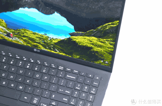LG gram 2021款深度评测:1.19kg超轻薄16英寸移动办公利器 LG gram 2021款深度评测:1.19kg超轻薄16英寸移动办公利器