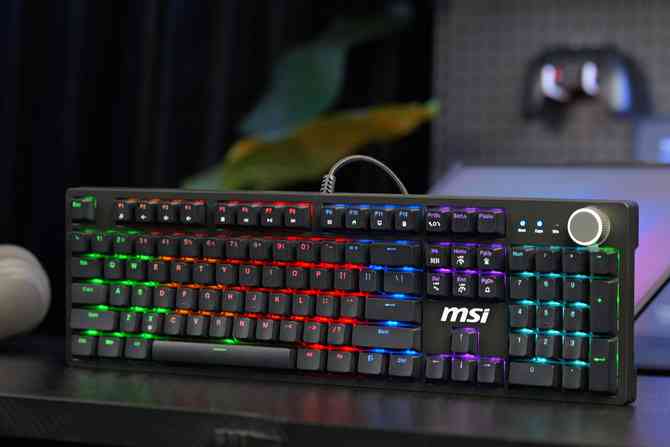 微星鼠标怎么样 微星GK320&GM330游戏键盘鼠标体验评测：一把键盘两个形态 主流级玩家优选