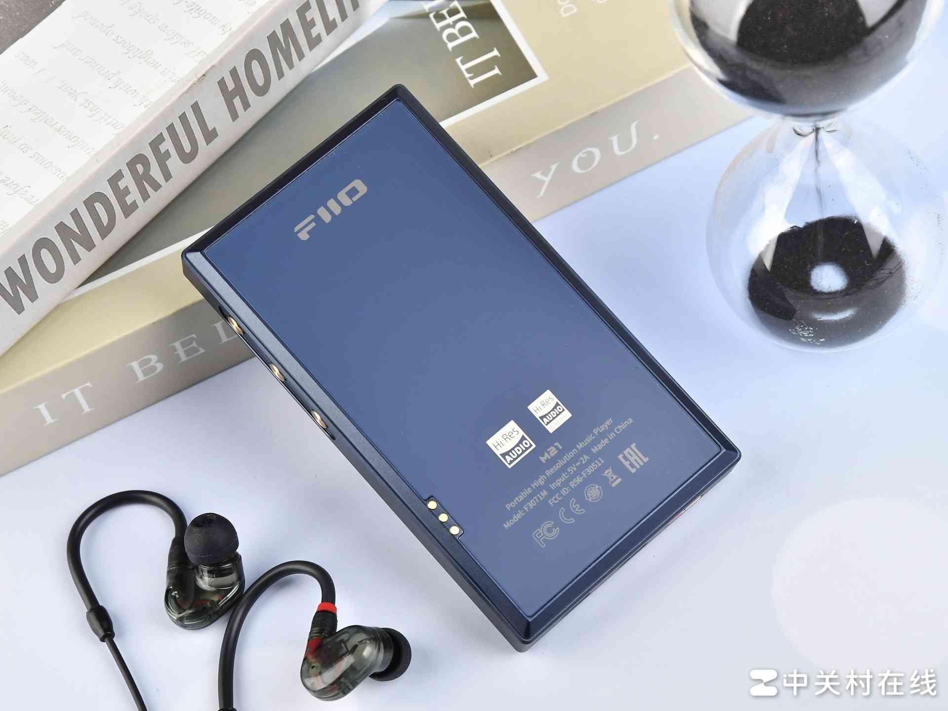 飞傲播放器怎么样 轻量化的“重量级”选手，飞傲M21便携无损播放器深度体验